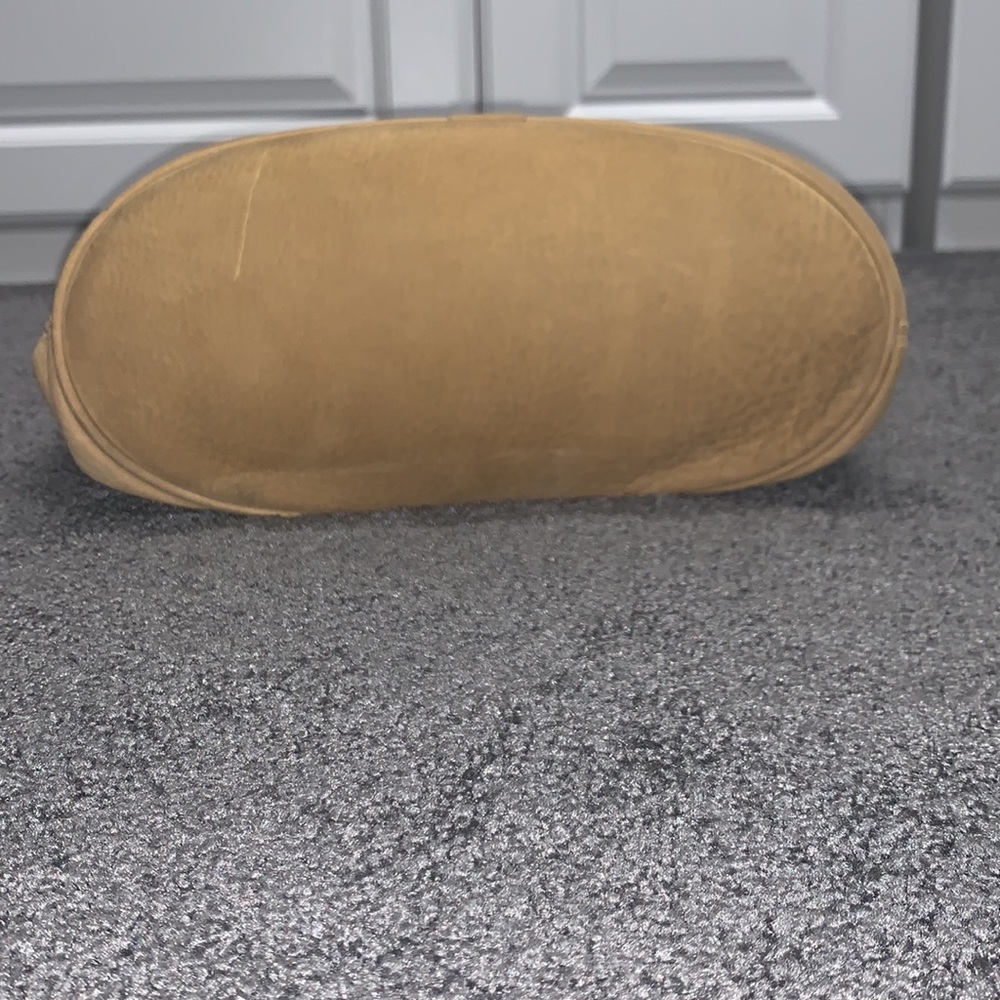 Vintage Coach tan suede crossbody bag - Picture 3 of 5